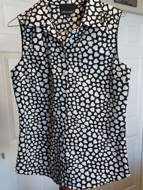 Cynthia Rowley Sleeveless Blouse With Hearts